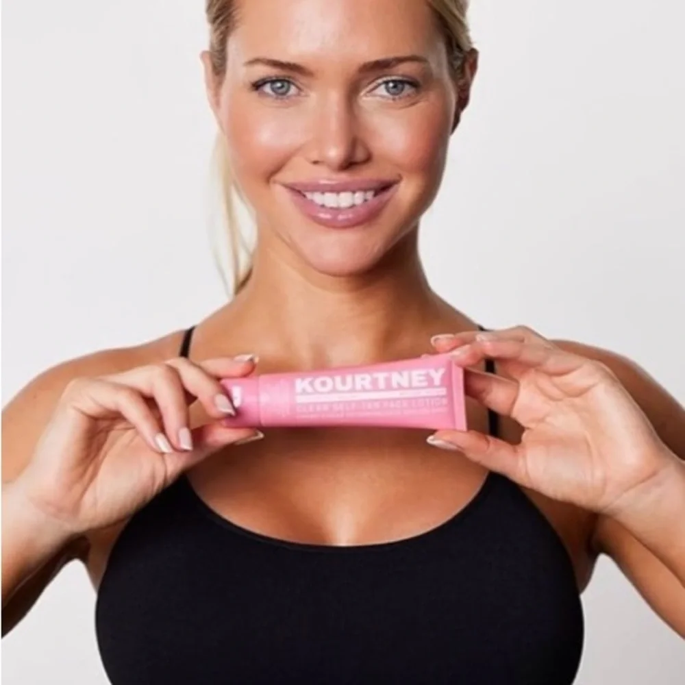 Kourtney Self-Tan Face Lotion New Sealed!